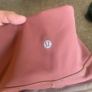 LULULEMON LEGGINGS 25"